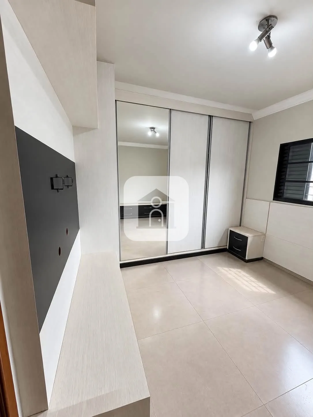 Comprar Casa / Padr&atilde;o em Uberl&acirc;ndia R$ 780.000,00 - Foto 11