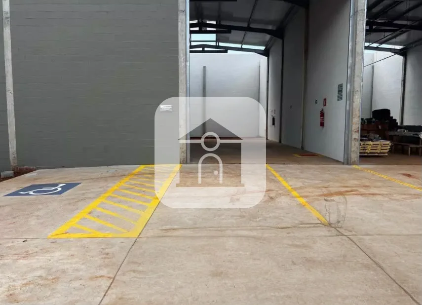 Alugar Comercial / Galp&atilde;o em Uberl&acirc;ndia R$ 5.500,00 - Foto 1