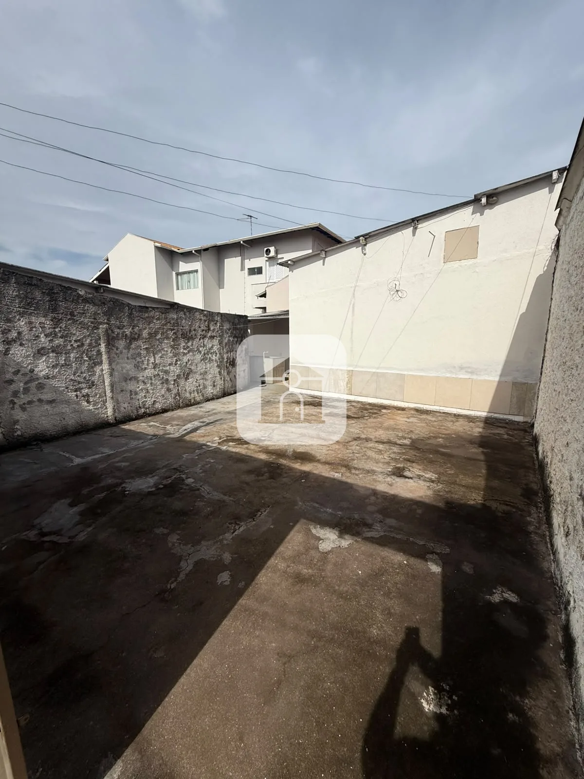 Alugar Casa / Padr&atilde;o em Araguari R$ 900,00 - Foto 2