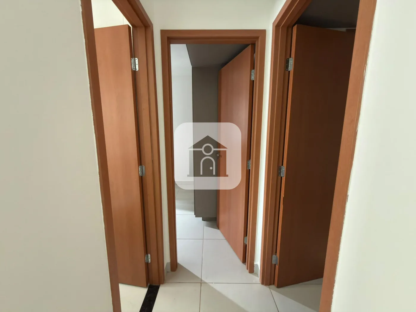 Alugar Apartamento / Padr&atilde;o em Uberl&acirc;ndia R$ 1.800,00 - Foto 13