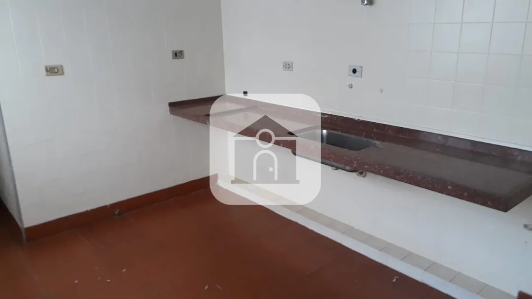 Alugar Comercial / Pr&eacute;dio em Uberl&acirc;ndia R$ 10.000,00 - Foto 3