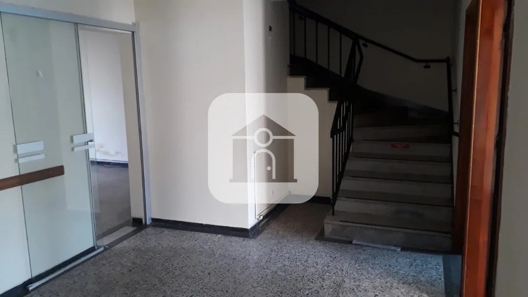 Alugar Comercial / Pr&eacute;dio em Uberl&acirc;ndia R$ 10.000,00 - Foto 6