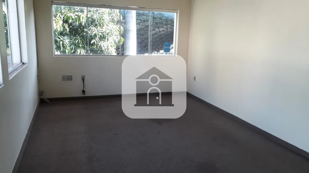 Alugar Comercial / Pr&eacute;dio em Uberl&acirc;ndia R$ 10.000,00 - Foto 9