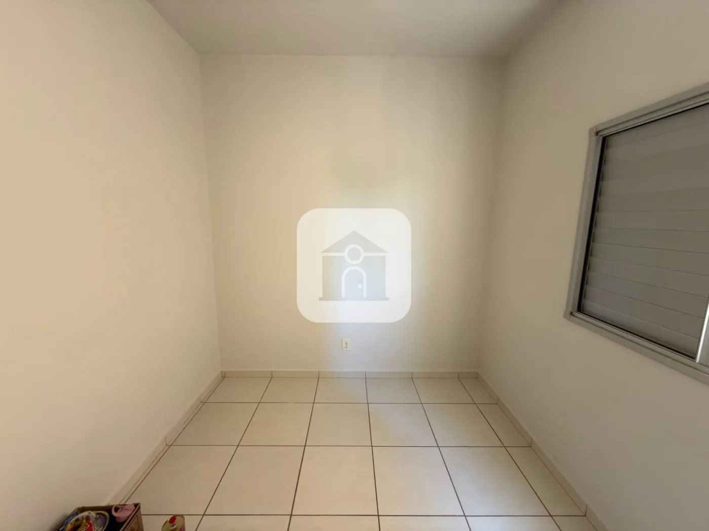 Alugar Apartamento / Padr&atilde;o em Uberlandia R$ 1.400,00 - Foto 15