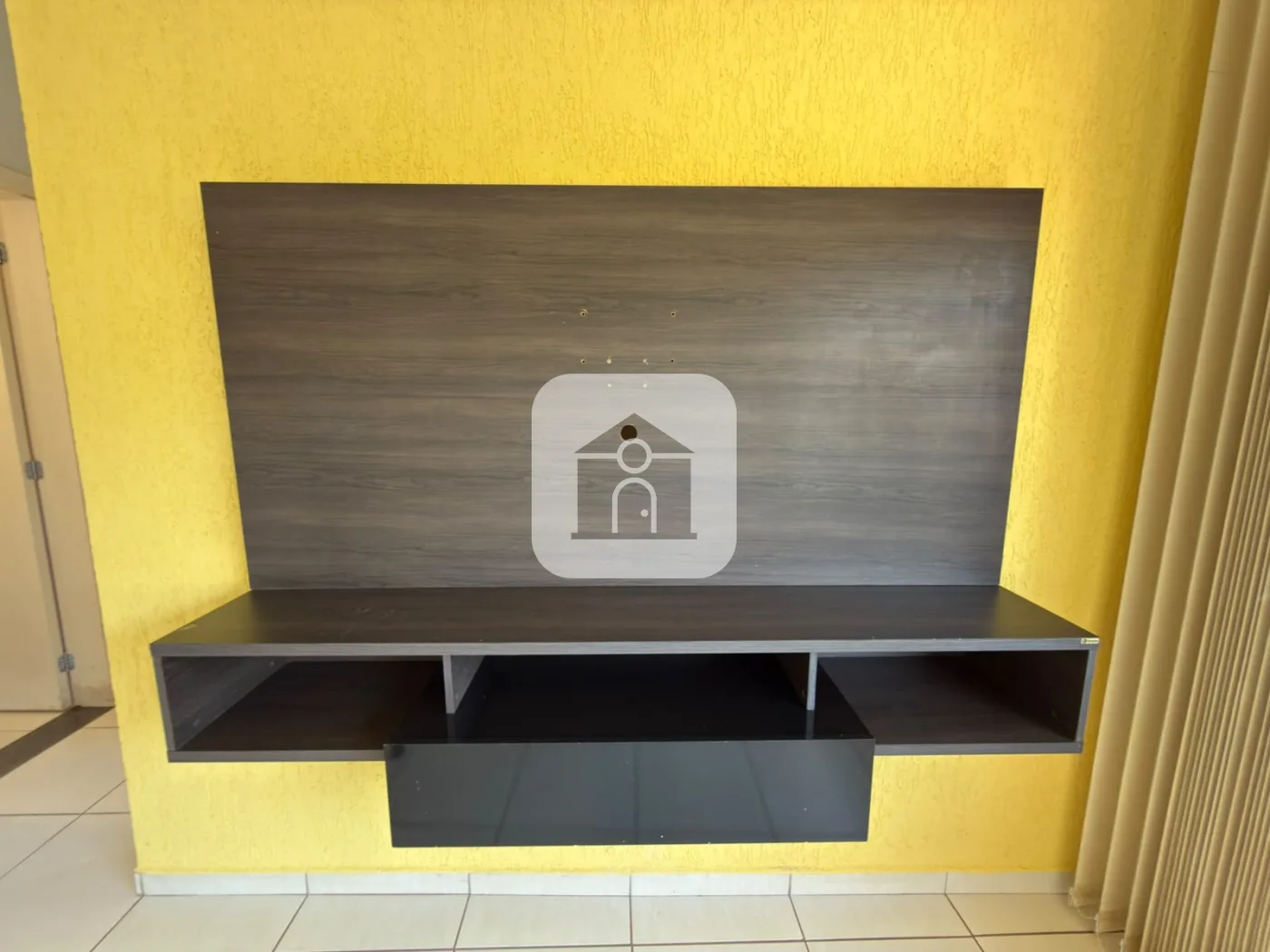 Alugar Apartamento / Padr&atilde;o em Uberlandia R$ 1.400,00 - Foto 17