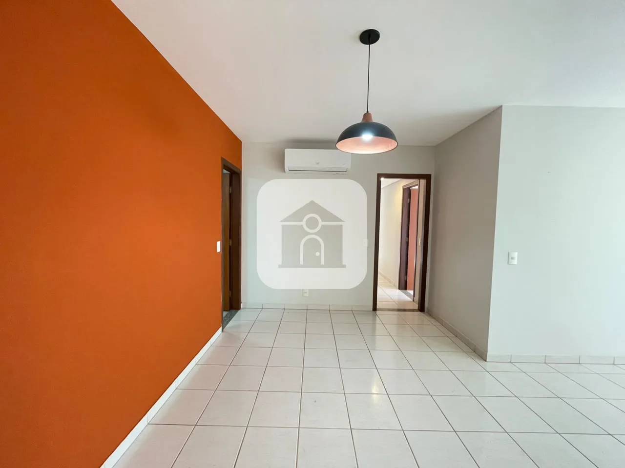 Alugar Apartamento / Padr&atilde;o em Uberlandia R$ 2.900,00 - Foto 3