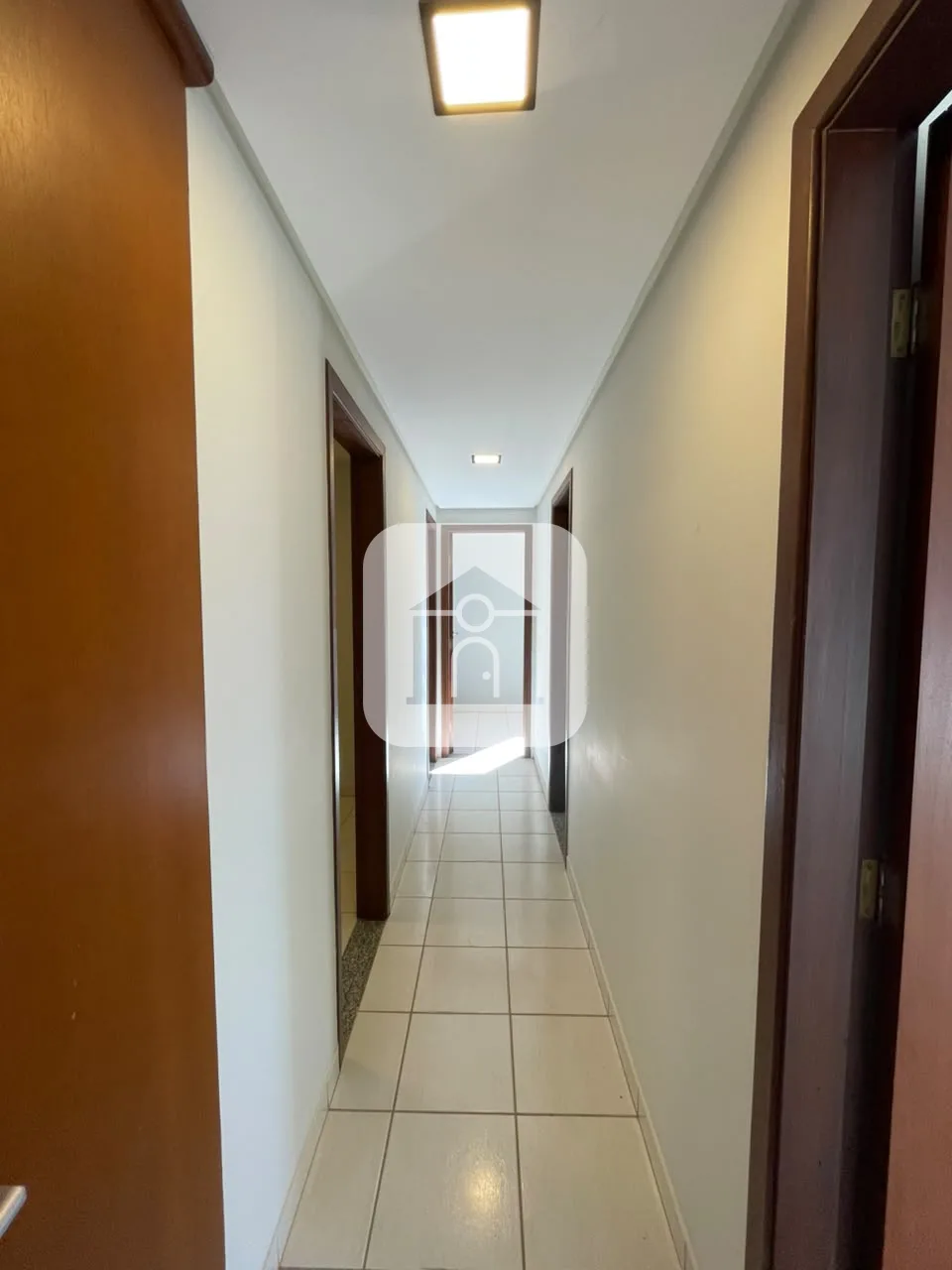 Alugar Apartamento / Padr&atilde;o em Uberlandia R$ 2.900,00 - Foto 7
