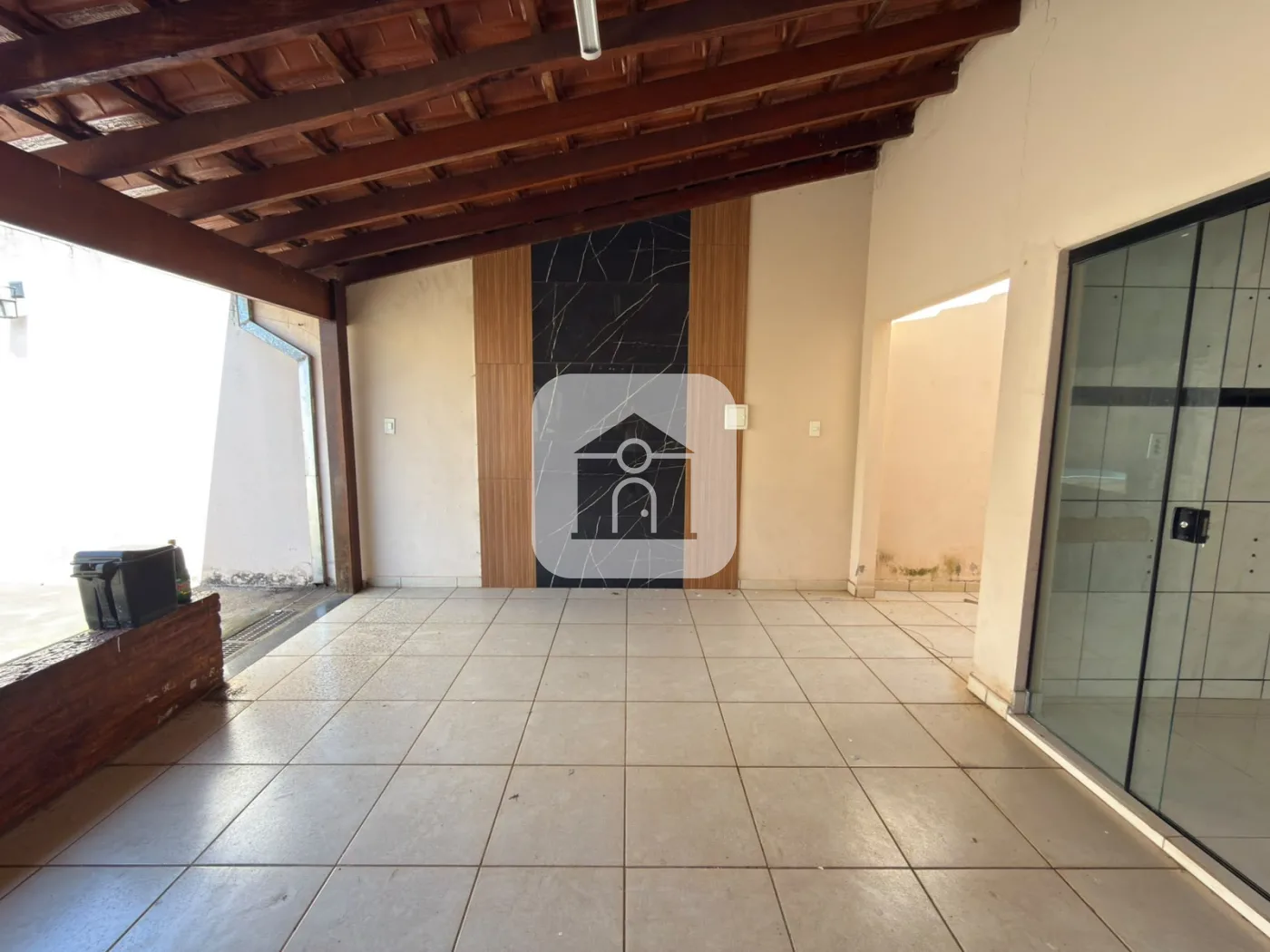 Alugar Casa / Padr&atilde;o em Uberl&acirc;ndia R$ 2.700,00 - Foto 16