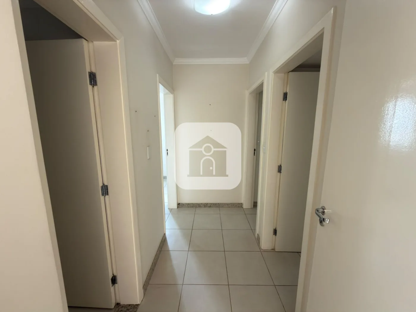 Alugar Apartamento / Padr&atilde;o em Uberl&acirc;ndia R$ 2.700,00 - Foto 11