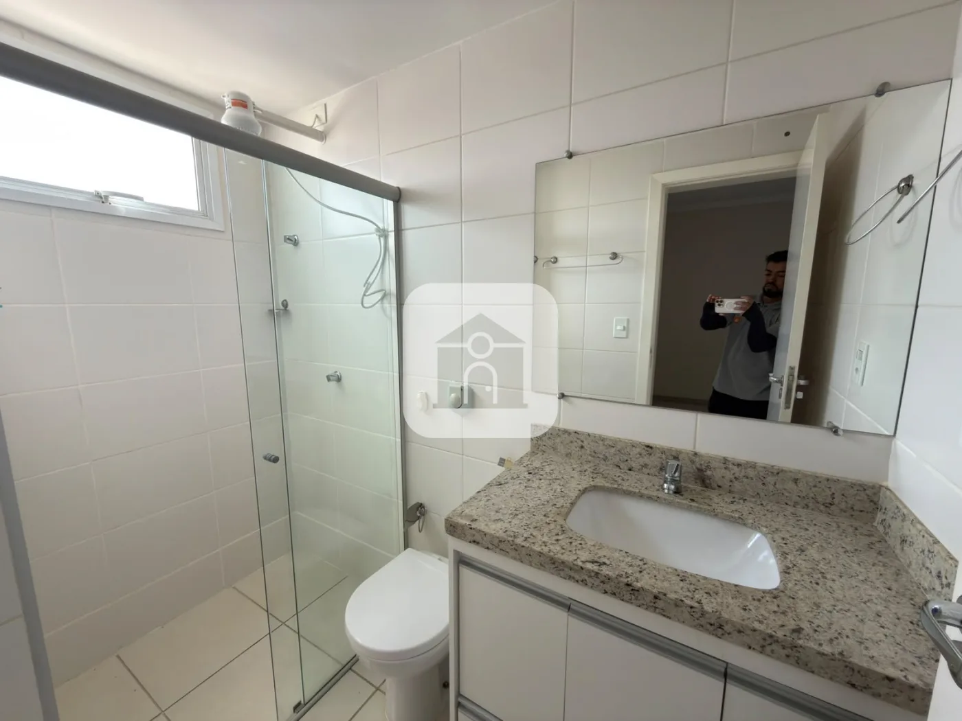 Alugar Apartamento / Padr&atilde;o em Uberl&acirc;ndia R$ 2.700,00 - Foto 22
