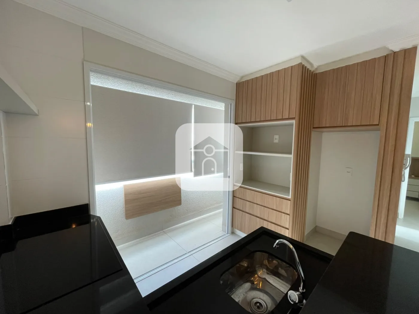 Alugar Apartamento / Padr&atilde;o em Uberl&acirc;ndia R$ 2.700,00 - Foto 11