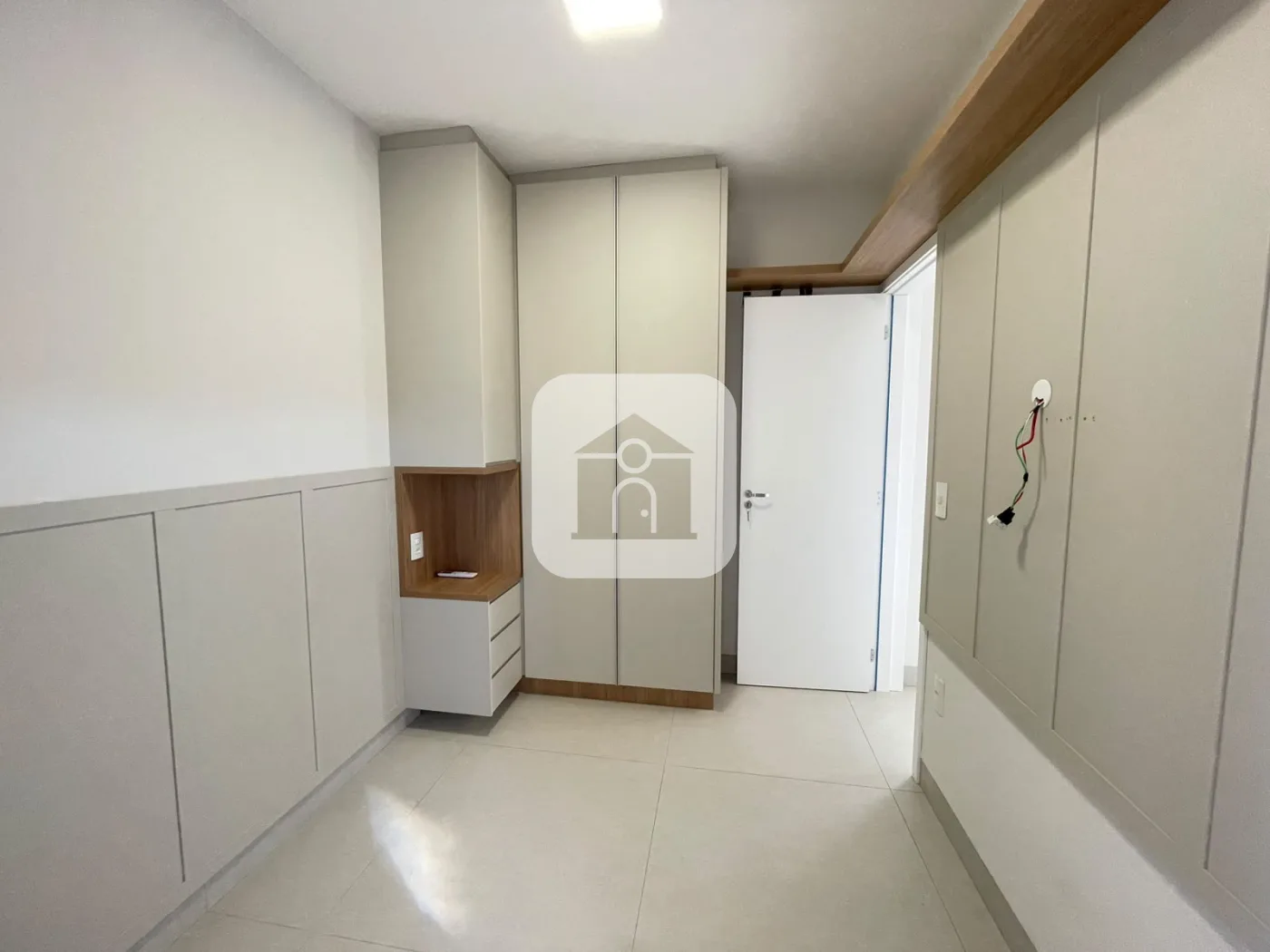 Alugar Apartamento / Padr&atilde;o em Uberl&acirc;ndia R$ 2.700,00 - Foto 14
