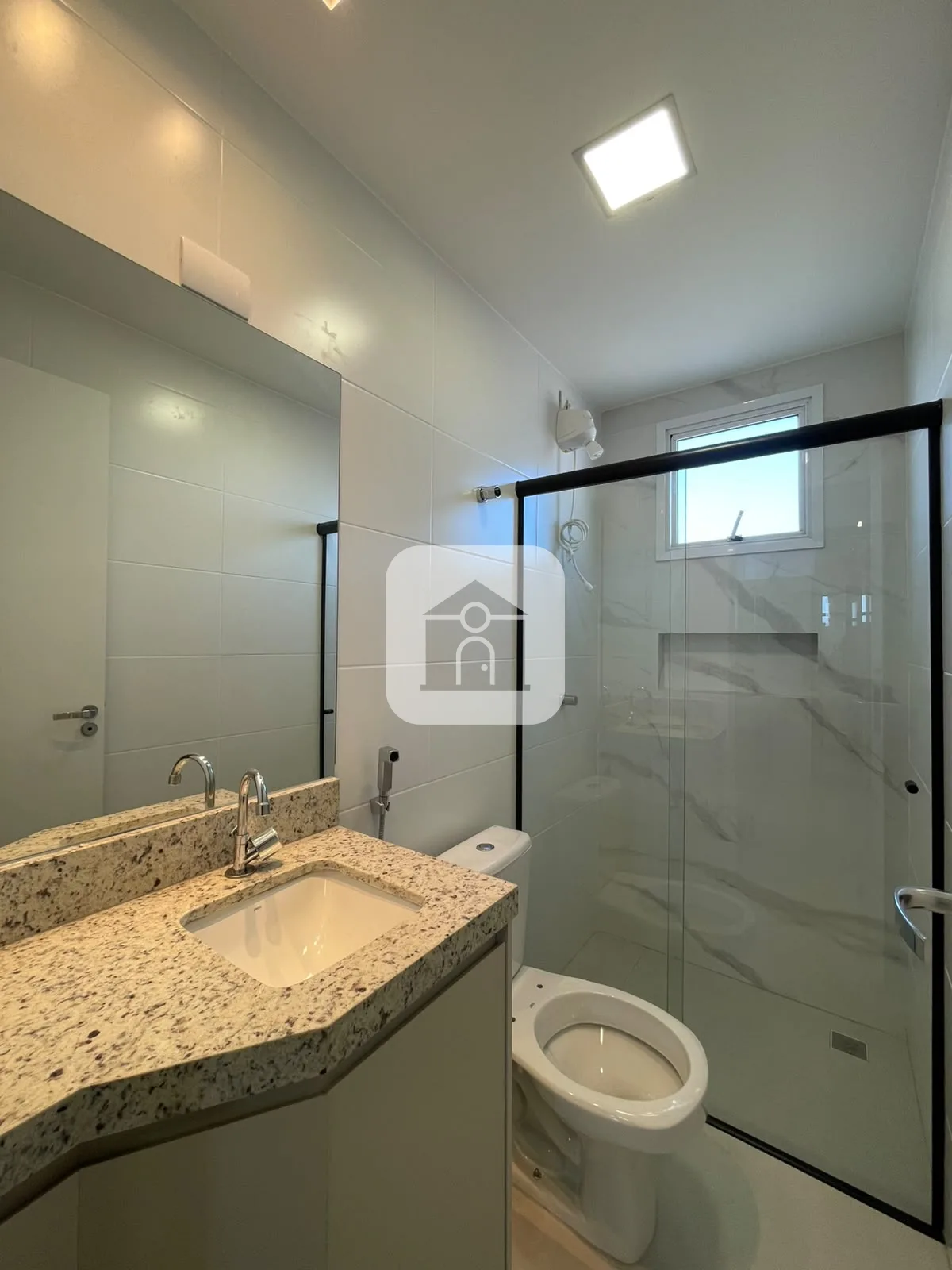 Alugar Apartamento / Padr&atilde;o em Uberl&acirc;ndia R$ 2.700,00 - Foto 16