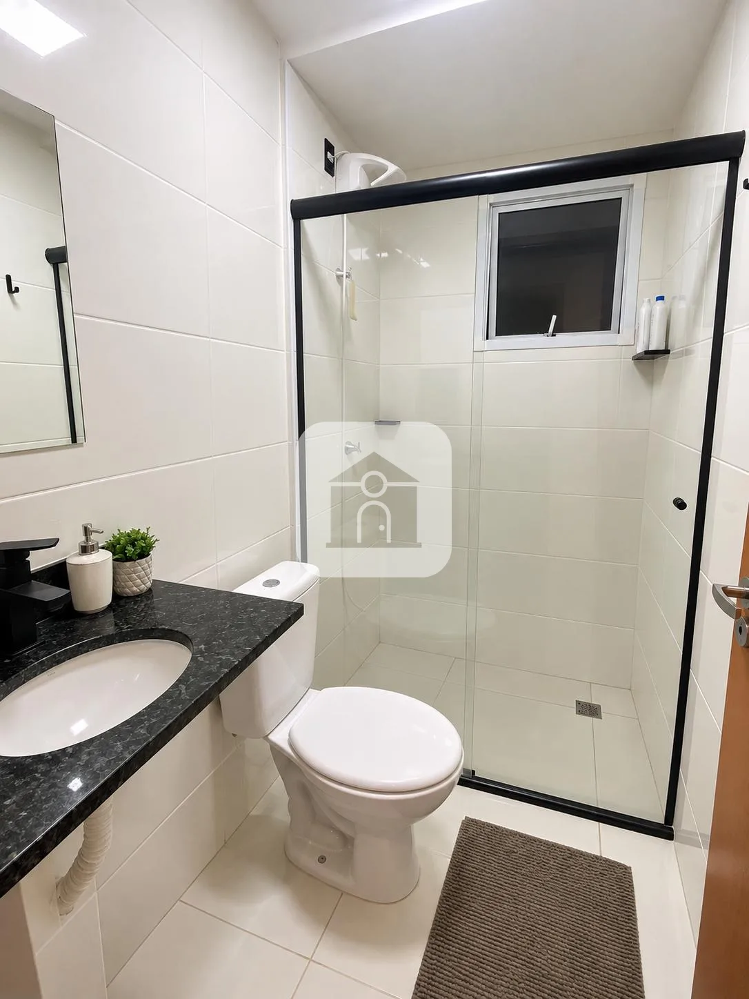 Alugar Apartamento / Padr&atilde;o em Uberl&acirc;ndia R$ 1.600,00 - Foto 6
