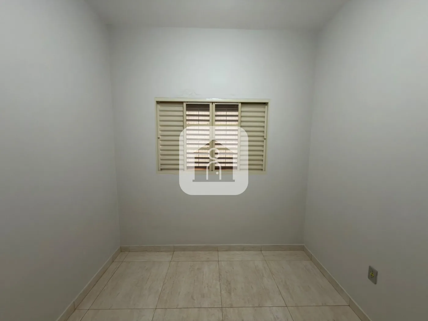 Alugar Casa / Padr&atilde;o em Uberl&acirc;ndia R$ 3.000,00 - Foto 13