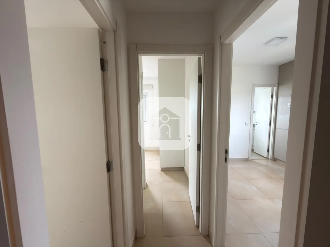 Alugar Apartamento / Padr&atilde;o em Uberlandia R$ 6.500,00 - Foto 11