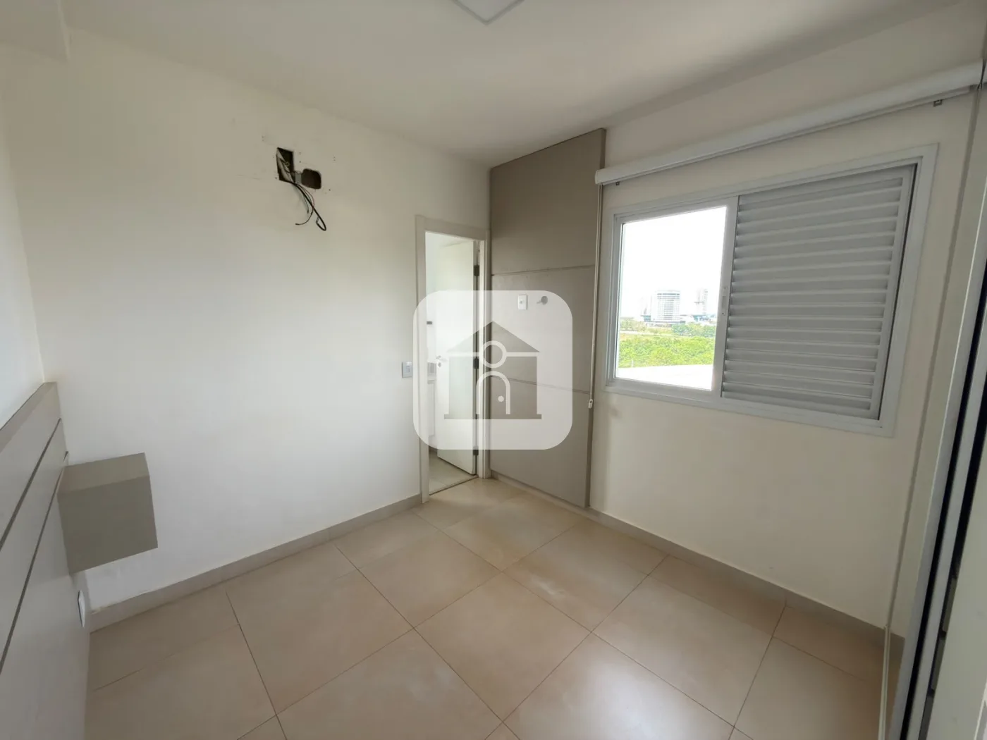 Alugar Apartamento / Padr&atilde;o em Uberlandia R$ 6.500,00 - Foto 16