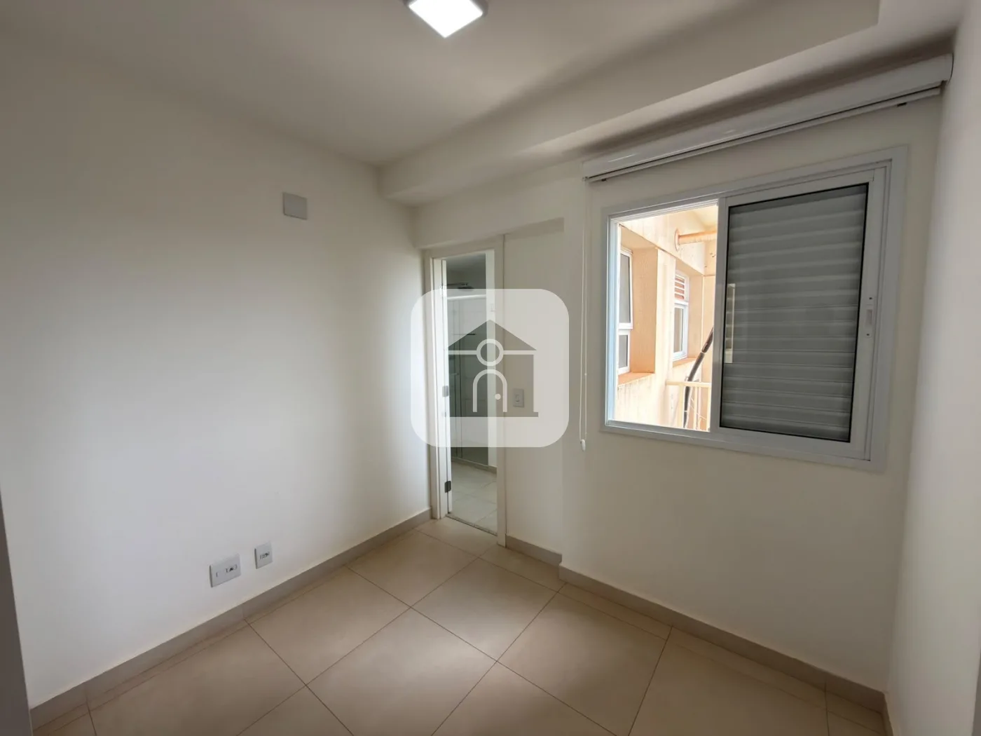 Alugar Apartamento / Padr&atilde;o em Uberlandia R$ 6.500,00 - Foto 17