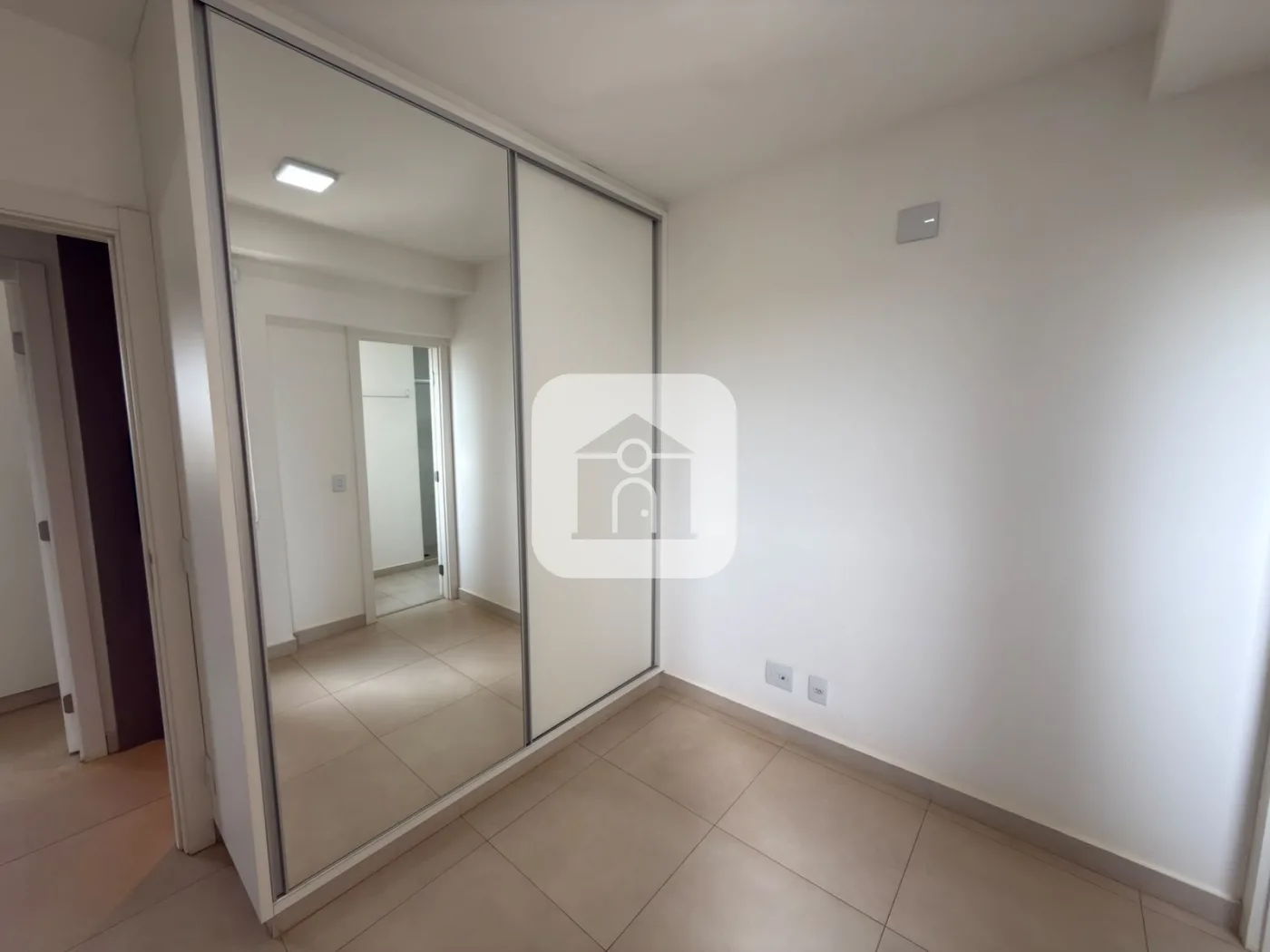 Alugar Apartamento / Padr&atilde;o em Uberlandia R$ 6.500,00 - Foto 18