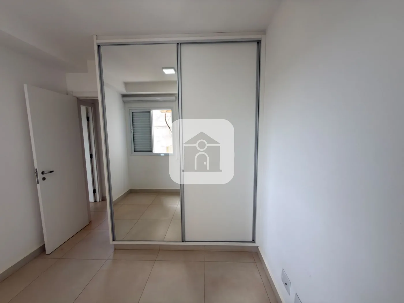 Alugar Apartamento / Padr&atilde;o em Uberlandia R$ 6.500,00 - Foto 19