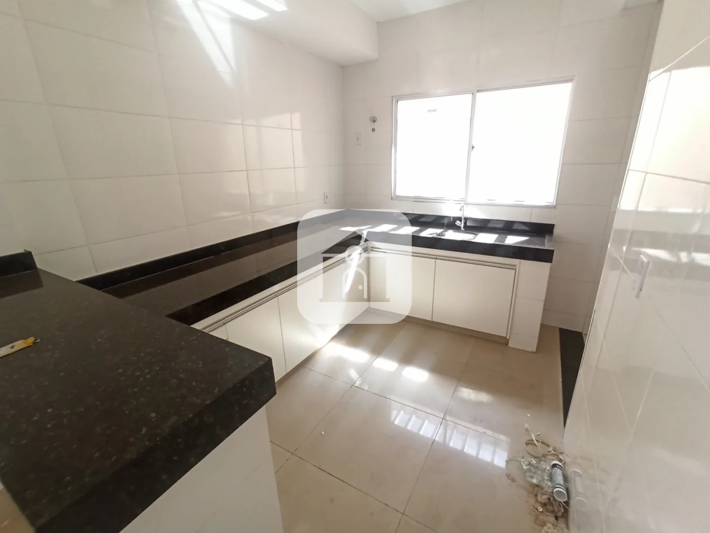 Alugar Casa / Padr&atilde;o em Uberl&acirc;ndia R$ 2.500,00 - Foto 3
