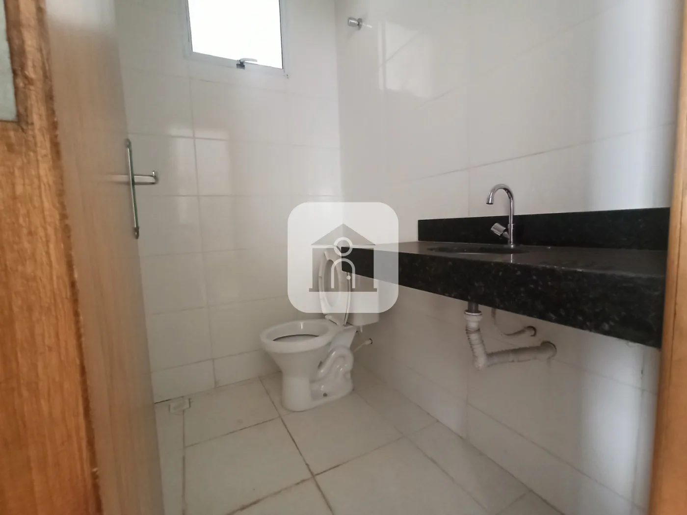 Alugar Casa / Padr&atilde;o em Uberl&acirc;ndia R$ 2.500,00 - Foto 5