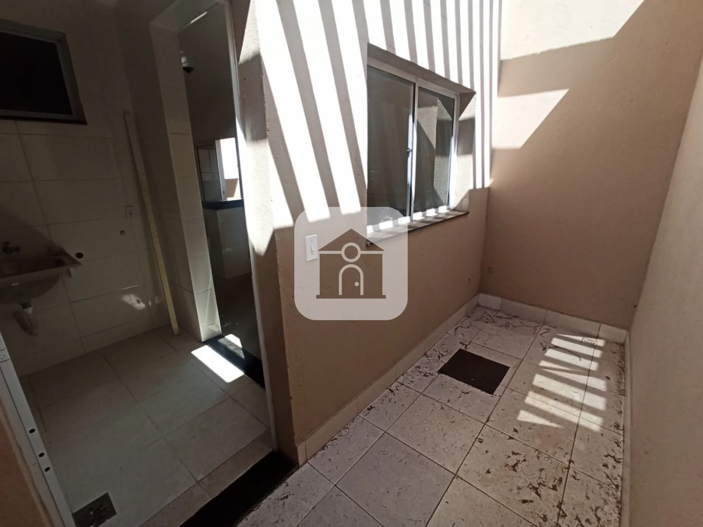 Alugar Casa / Padr&atilde;o em Uberl&acirc;ndia R$ 2.500,00 - Foto 6