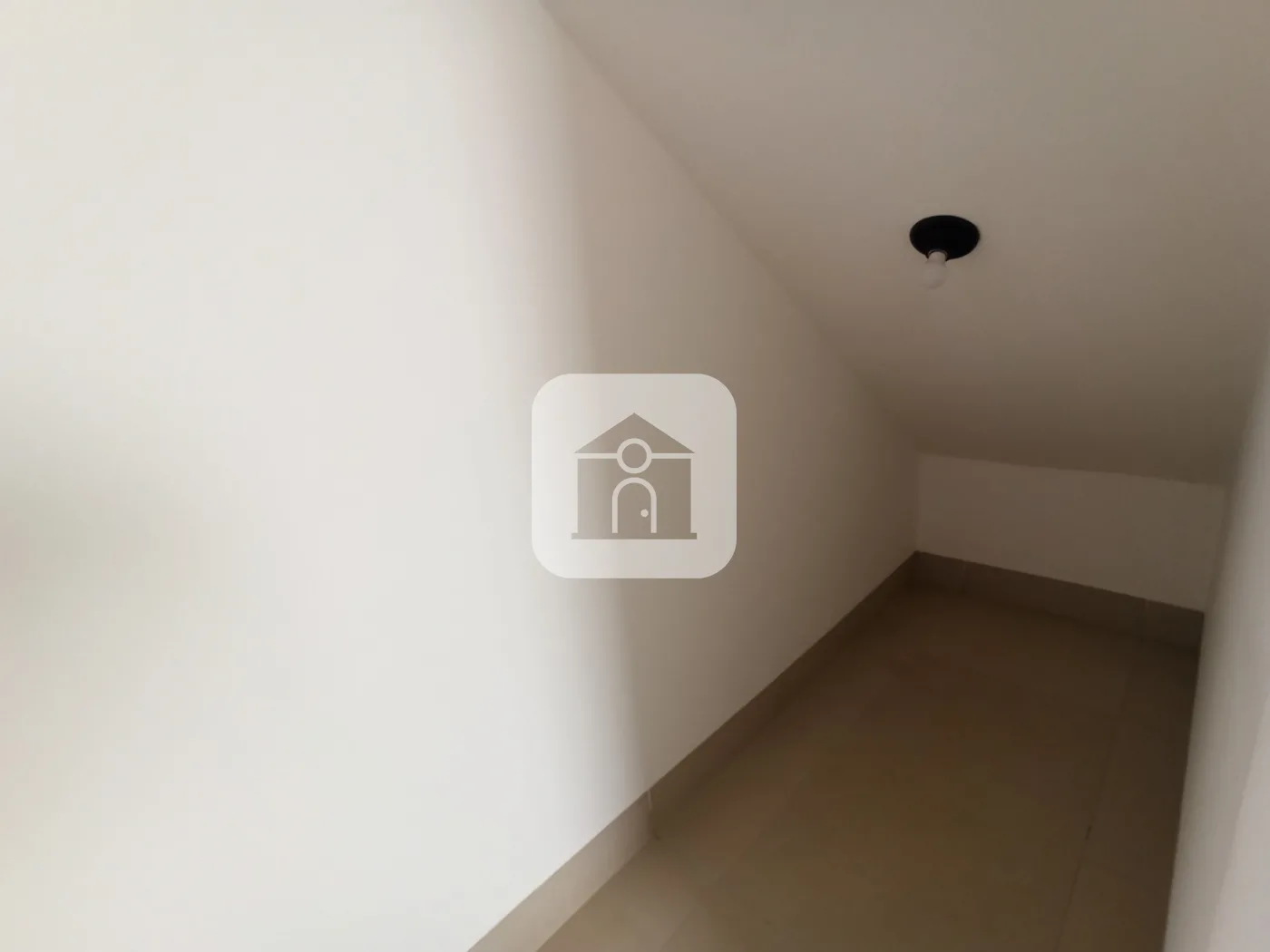 Alugar Casa / Padr&atilde;o em Uberl&acirc;ndia R$ 2.500,00 - Foto 9