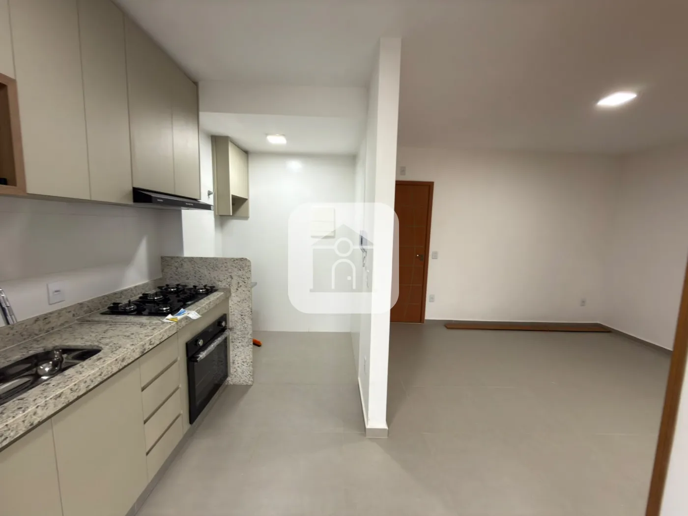 Alugar Apartamento / Padr&atilde;o em Uberl&acirc;ndia R$ 2.500,00 - Foto 6