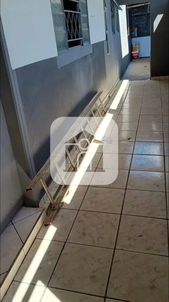 Alugar Casa / Col&ocirc;nia em Uberl&acirc;ndia R$ 1.100,00 - Foto 12