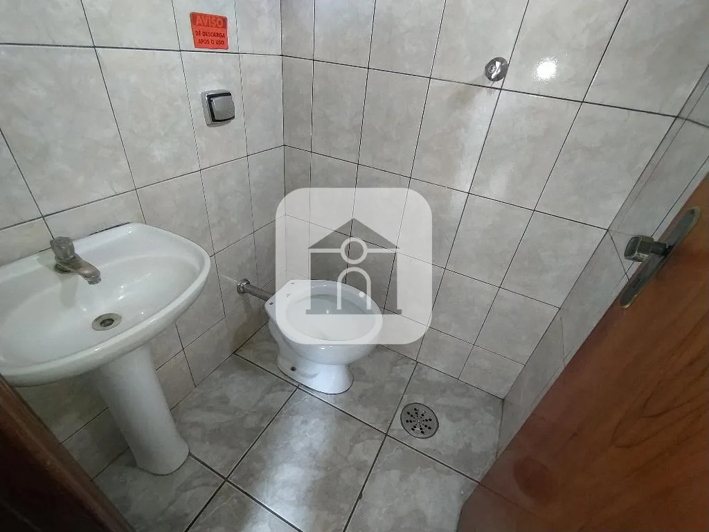 Alugar Comercial / Sala Comercial em Uberl&acirc;ndia R$ 900,00 - Foto 4