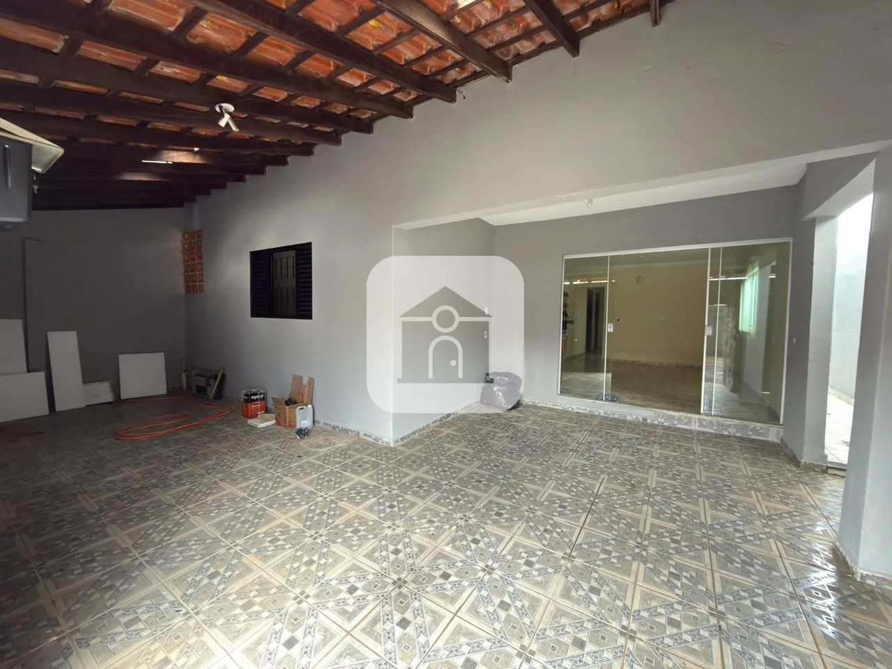 Alugar Casa / Padr&atilde;o em Uberl&acirc;ndia R$ 2.800,00 - Foto 1