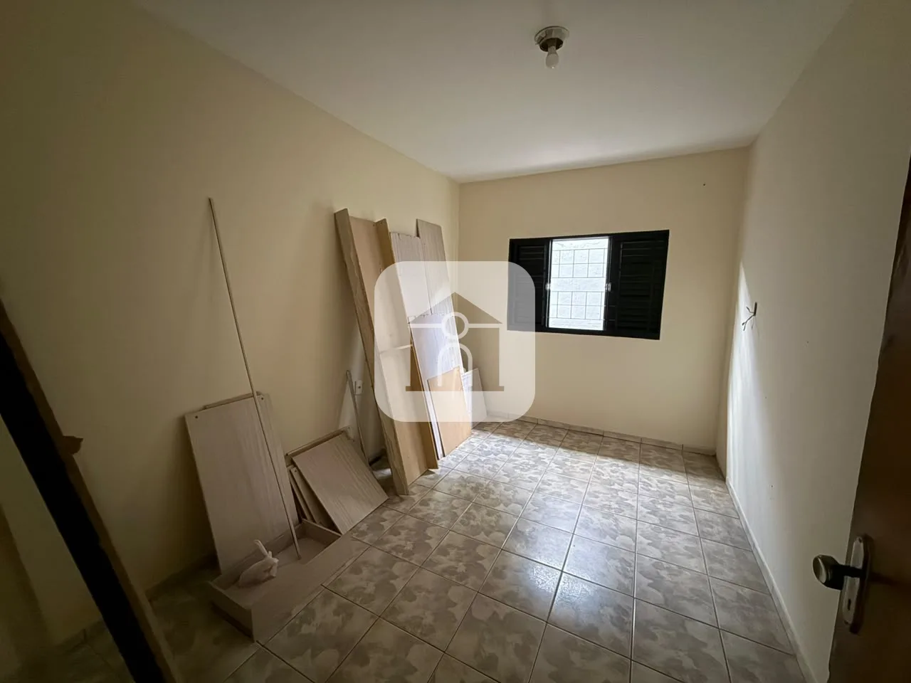 Alugar Casa / Padr&atilde;o em Uberl&acirc;ndia R$ 2.800,00 - Foto 16