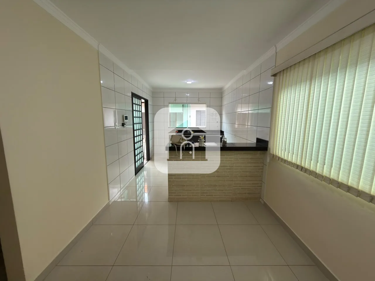 Alugar Casa / Padr&atilde;o em Uberl&acirc;ndia R$ 2.800,00 - Foto 5