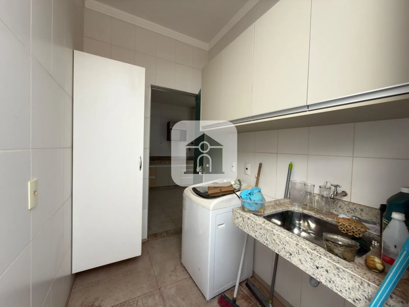 Alugar Casa / Padr&atilde;o em Uberl&acirc;ndia R$ 6.500,00 - Foto 32