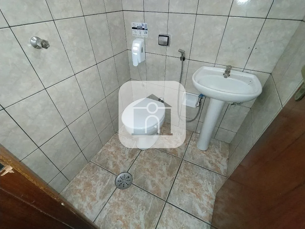 Alugar Comercial / Loja em Uberl&acirc;ndia R$ 4.200,00 - Foto 9