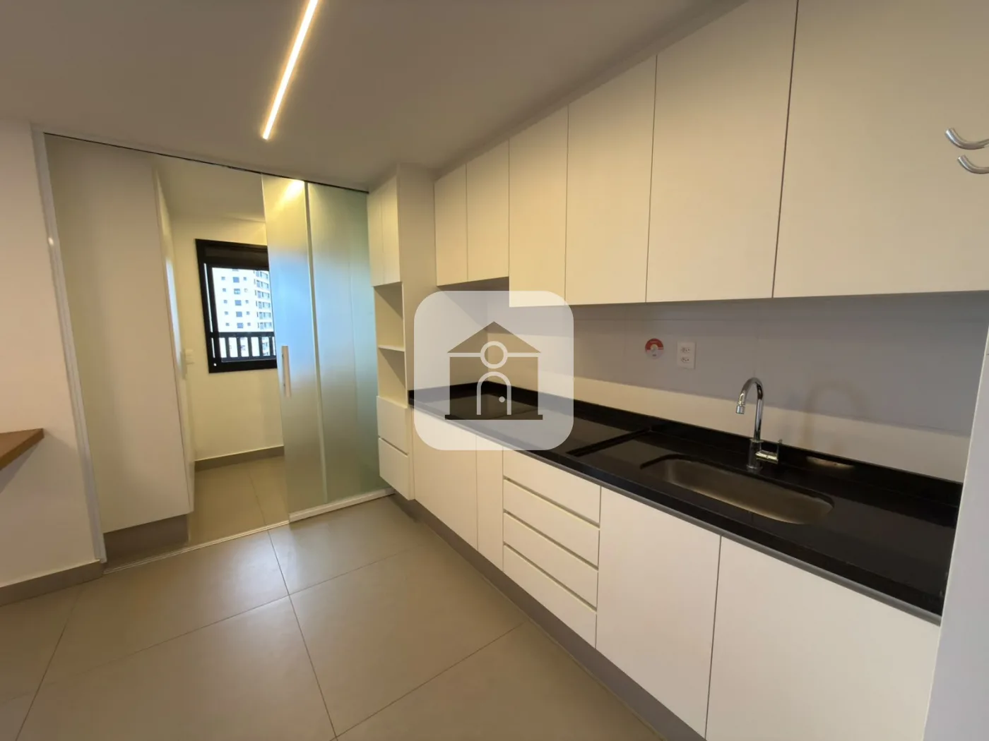 Alugar Apartamento / Padr&atilde;o em Uberl&acirc;ndia R$ 7.700,00 - Foto 11