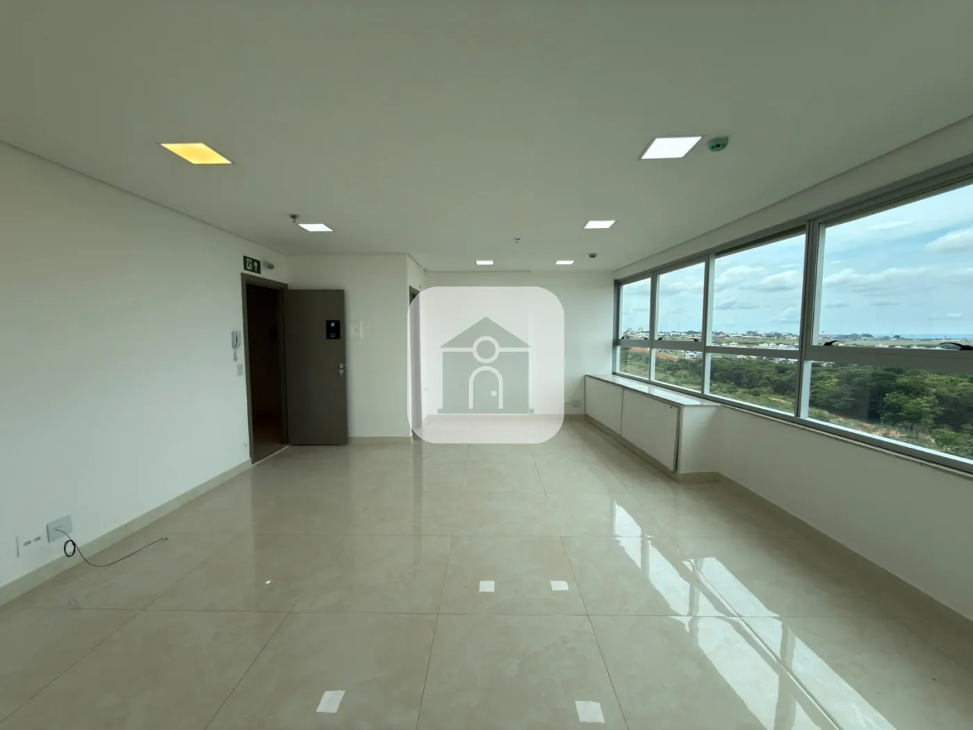 Alugar Comercial / Sala Comercial Condom&iacute;nio em Uberl&acirc;ndia R$ 3.263,20 - Foto 8