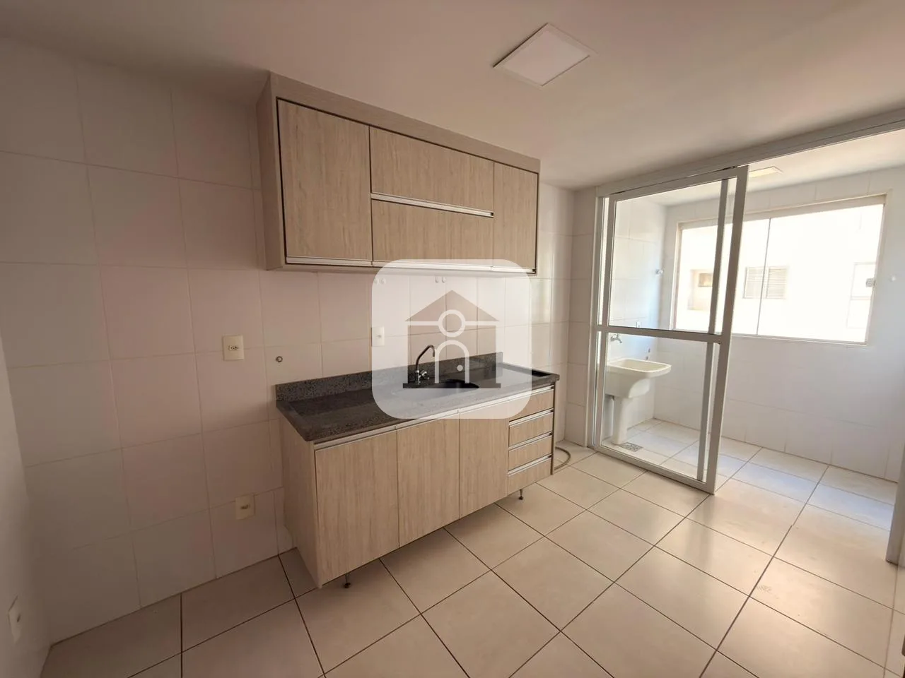 Alugar Apartamento / Padr&atilde;o em Uberl&acirc;ndia R$ 3.200,00 - Foto 8
