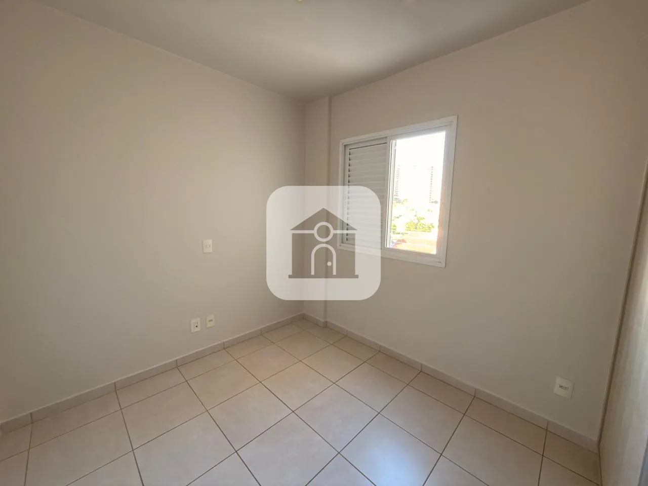 Alugar Apartamento / Padr&atilde;o em Uberl&acirc;ndia R$ 3.200,00 - Foto 15