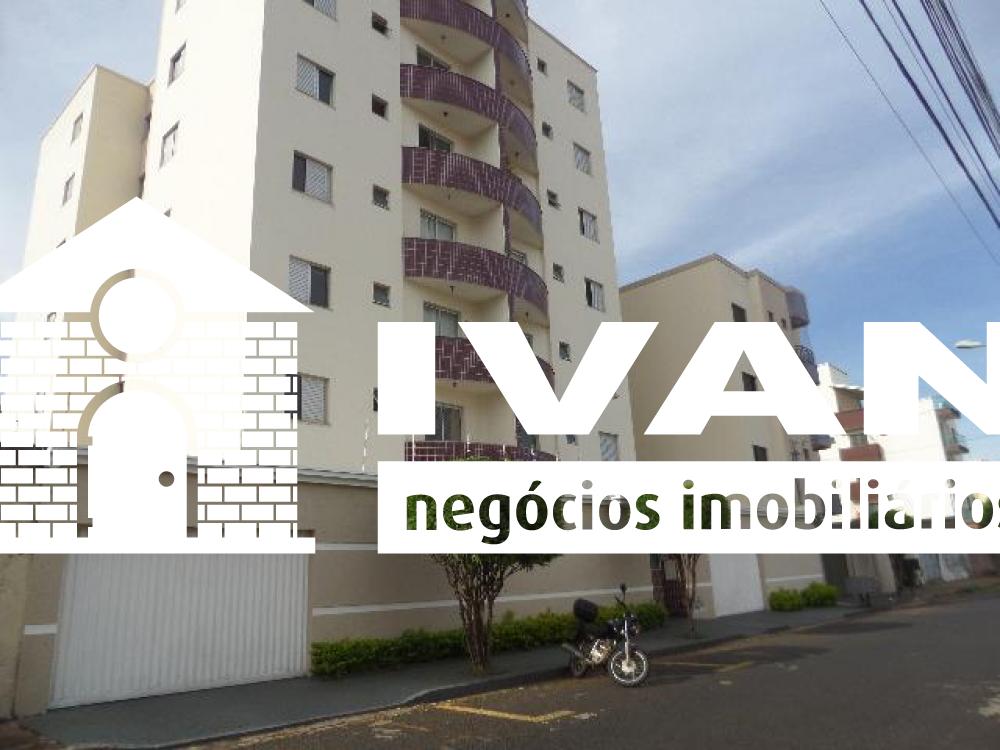 Alugar Apartamento / Padr&atilde;o em Uberl&acirc;ndia R$ 1.900,00 - Foto 19
