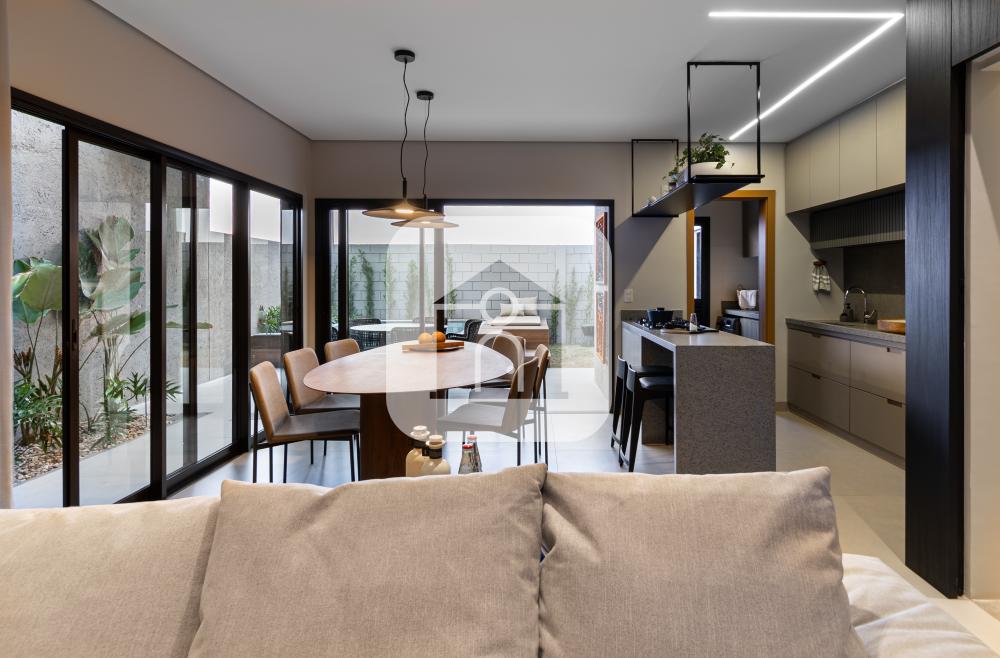 Comprar Casa / Condom&iacute;nio ou Loteamento Fechado em Uberl&acirc;ndia R$ 1.288.459,56 - Foto 33