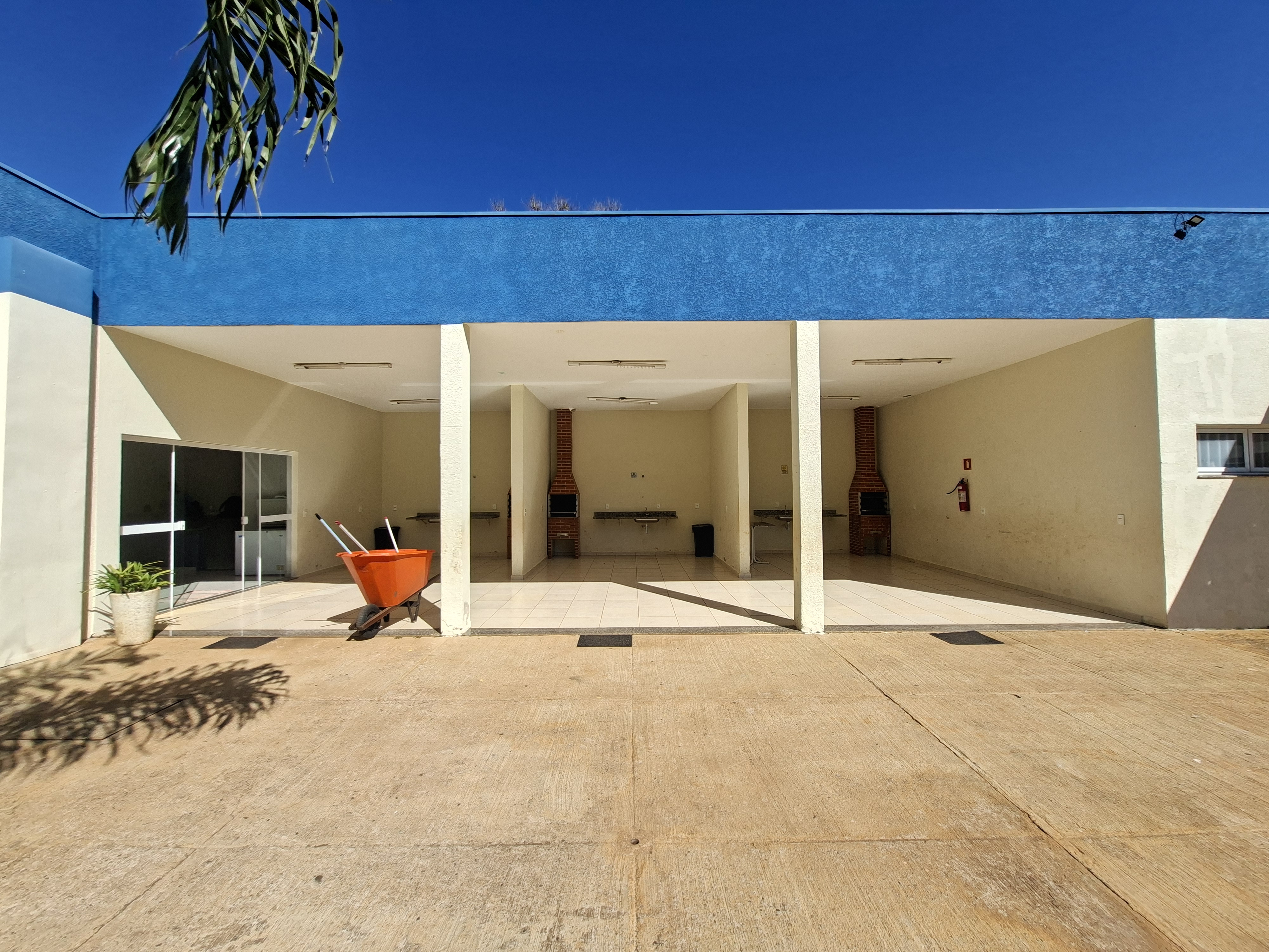 Comprar Apartamento / Padr&atilde;o em Uberl&acirc;ndia R$ 200.000,00 - Foto 23