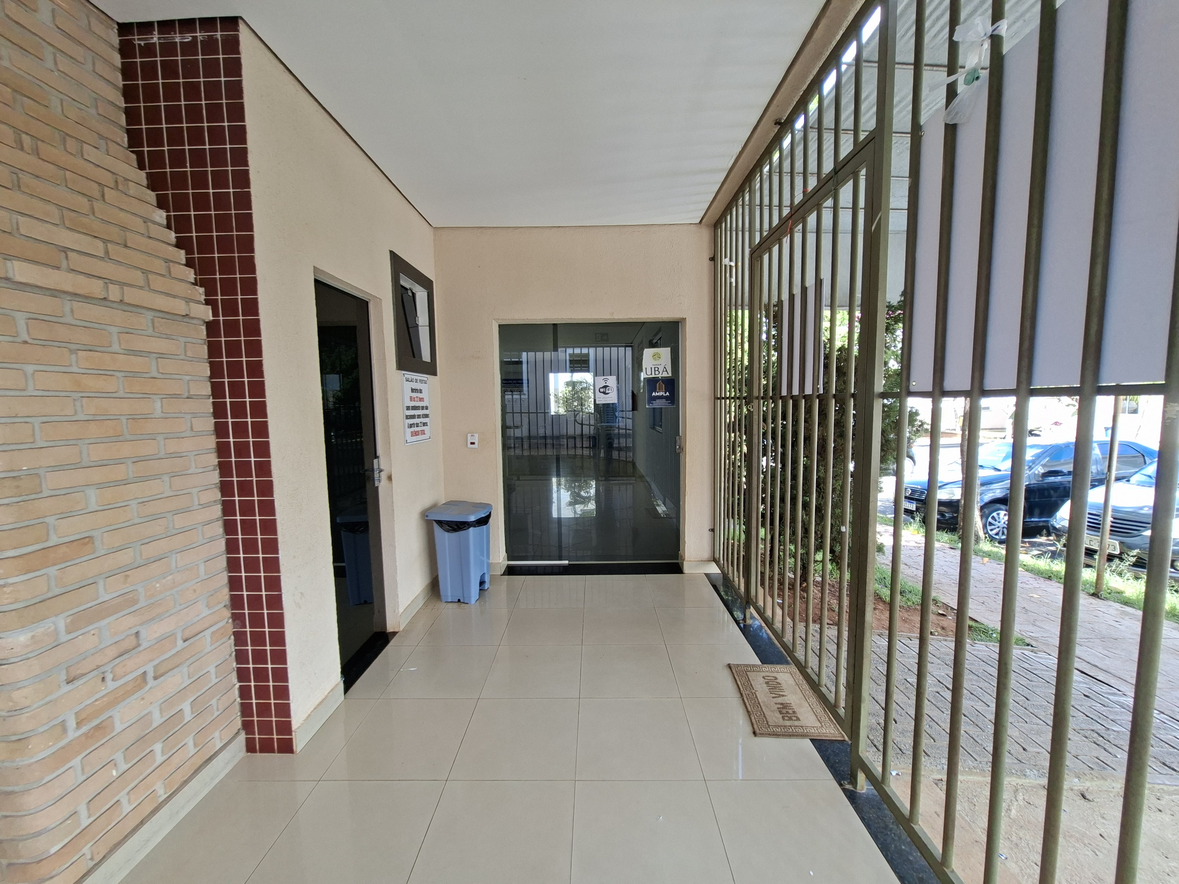 Comprar Apartamento / Padr&atilde;o em Uberlandia R$ 160.000,00 - Foto 17