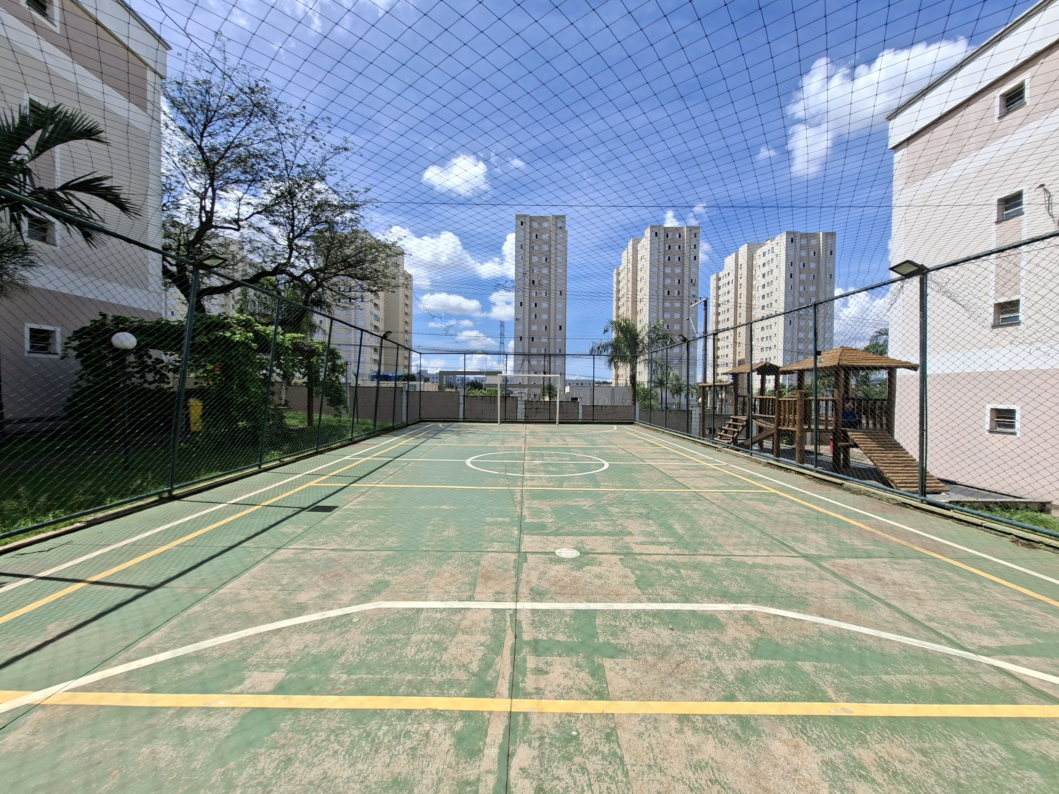 Comprar Apartamento / Padr&atilde;o em Uberlandia R$ 160.000,00 - Foto 19