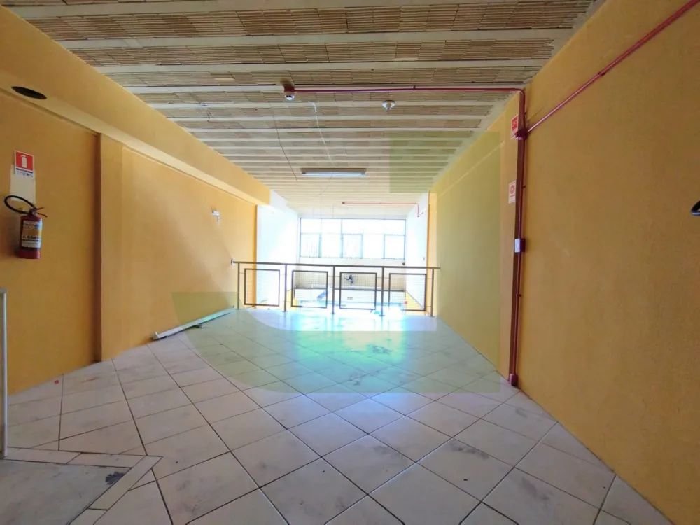Alugar Comercial / Loja em Condom&iacute;nio em S&atilde;o Leopoldo R$ 5.500,00 - Foto 4