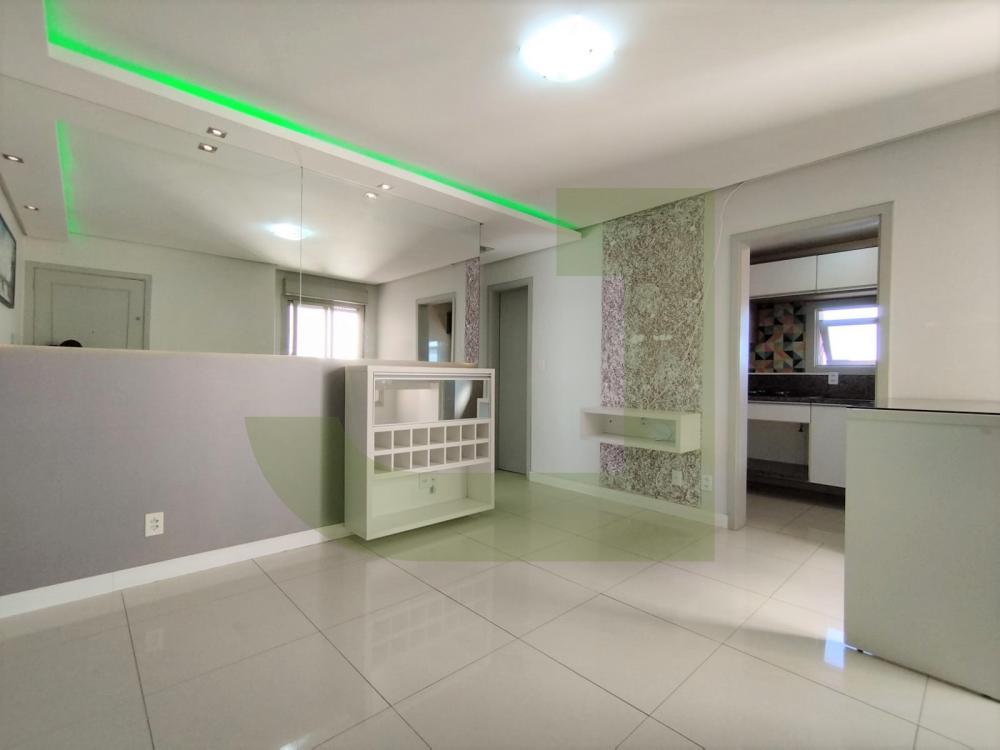 Alugar Apartamento / Padr&atilde;o em S&atilde;o Leopoldo R$ 1.450,00 - Foto 1