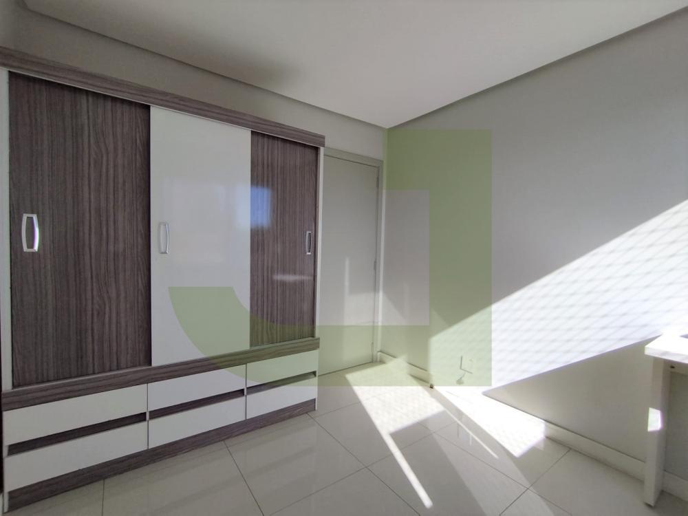 Alugar Apartamento / Padr&atilde;o em S&atilde;o Leopoldo R$ 1.450,00 - Foto 7