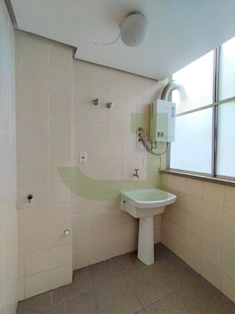 Alugar Apartamento / Padr&atilde;o em S&atilde;o Leopoldo R$ 1.000,00 - Foto 6