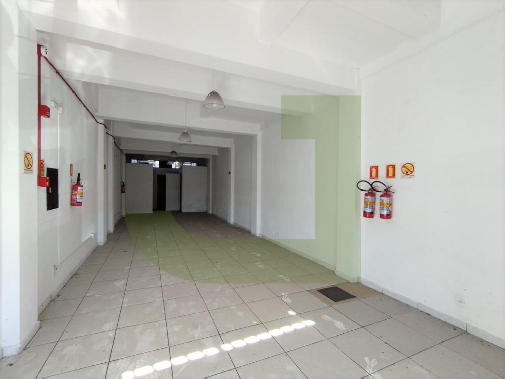 Alugar Comercial / Loja em Condom&iacute;nio em S&atilde;o Leopoldo R$ 3.350,00 - Foto 4